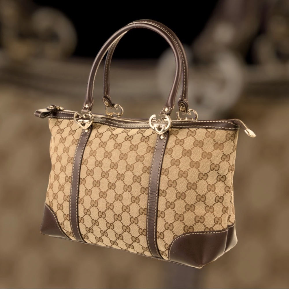 Gucci GG Canvas Lovely Heart Tote ✨Preloved-COA includesd